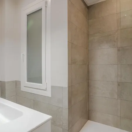 Modern Spacious-3 Bedrooms 2 Bathrooms-Retiro Madrid Exterior photo